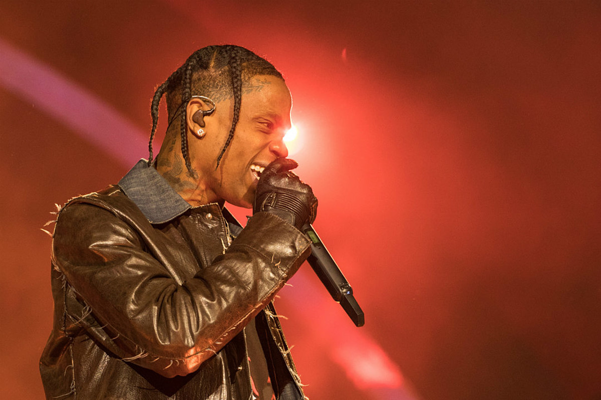 At The Art Basel In Miami, Travis Scott Performs An Unannounced Performance