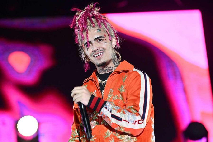 Lil Pump Gives Fan His Sneakers And The Kid Tries To Sell Them