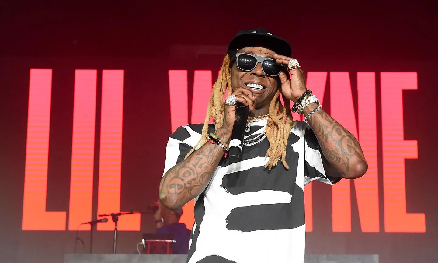 Lil Wayne Prefers Watching Skateboarding Videos On His Phone To Going Out To Parties