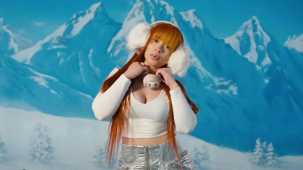 Ice Spice Serves Up Cheeks While Filming New 'Deli' Music Video In Nyc