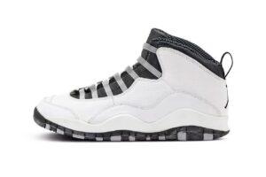 Air Jordan 10 Og “Steel” Set To Return In Fall 2025.