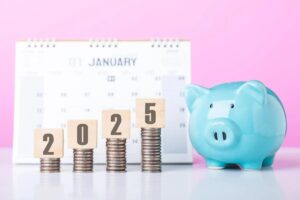 How To Set Realistic Money Goals And Achieve Financial Success In The New Year.