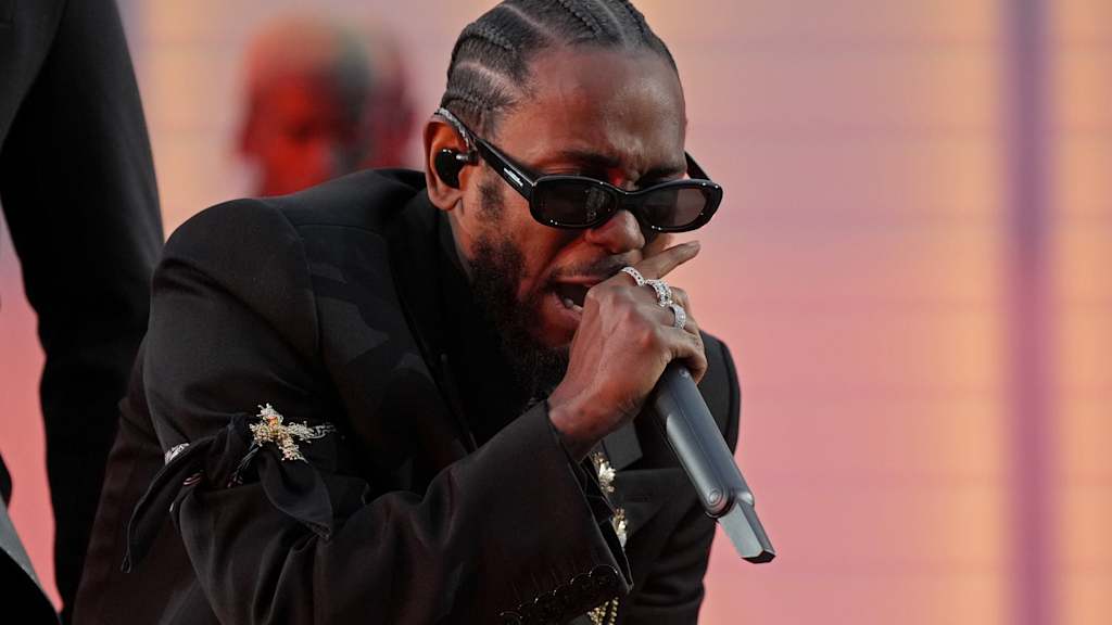 Kendrick Lamar Seeks 500 Crew Members For Super Bowl Lix Halftime Show In New Orleans.