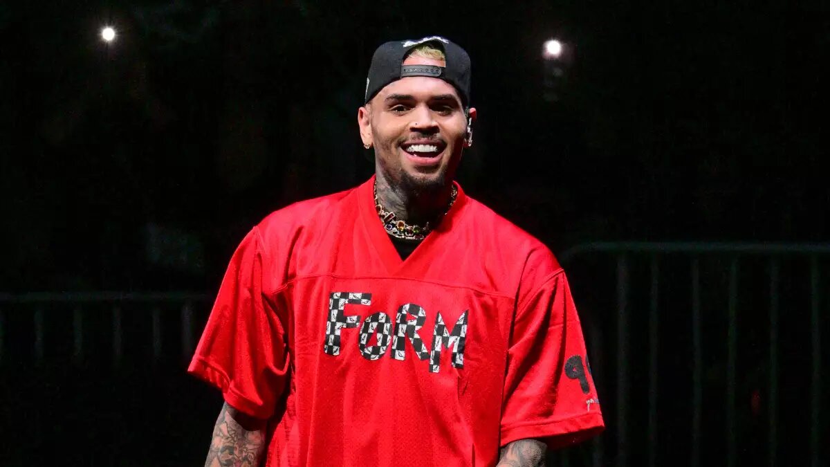 Chris Brown Celebrates 36th Birthday With Third Diamond Certification For 'Look at Me Now’.