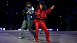Kendrick Lamar and SZA's Co-Headlining Tour Becomes Highest Grossing of All Time.