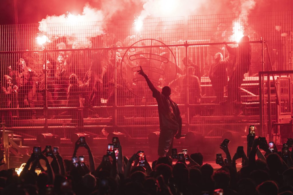 Travis Scott’s May 10 Barcelona Concert Now Streaming Exclusively On Spotify.