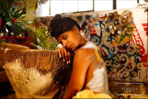 Amanda Shea Unveils New Verse from “Movin On” & Hints at Full Release.
