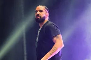 Drake Begins His Three-Day Wireless Festival Appearance While Promoting His New Single.